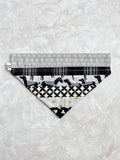 Pet bandana (L)
