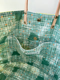 Reversible cross-body tote bag