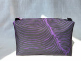 LM43 - Large boxy water resistant makeup bag