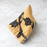 Pyramid flex frame coin purse