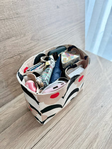 Bag organiser