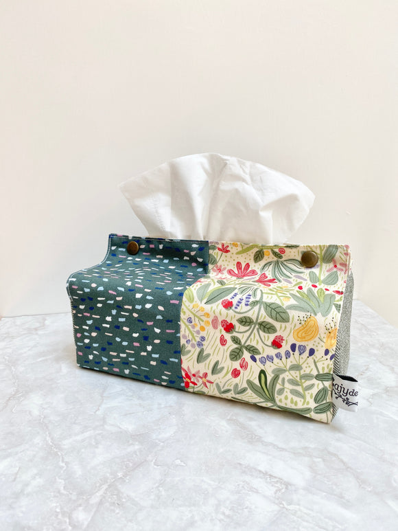 Tissue box cover - mixed green